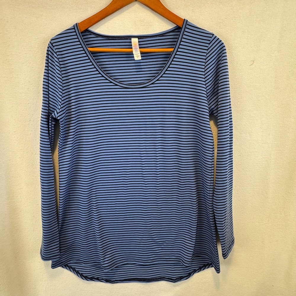 LuLaRoe Top Blue Black Striped Perfect T Long Sleeve Scoop Neck UC103-01 S